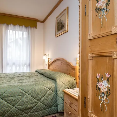 Villa Elena B&B Hotel Hotel 2*