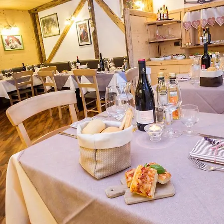 Villa Elena B&B Hotel 2* San Martino Di Castrozza